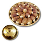 تمر بالمكسرات علبة ذهبي